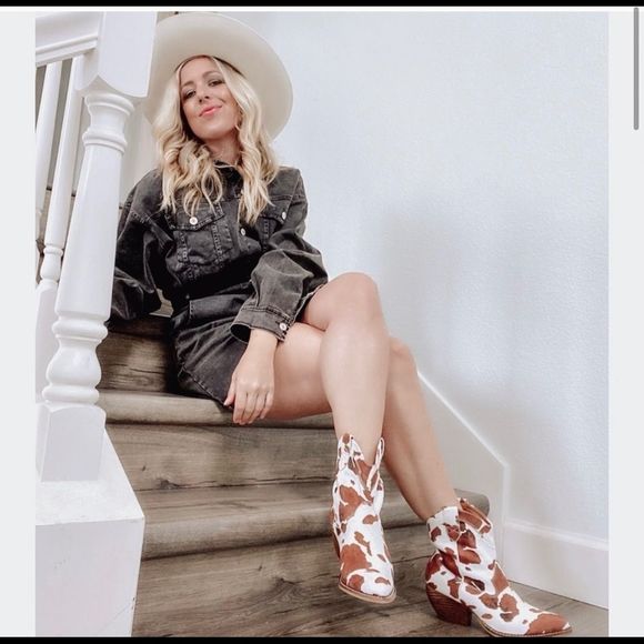 Cowhide Western Bootie Heeled Boots Size 8 - Picture 5 of 16